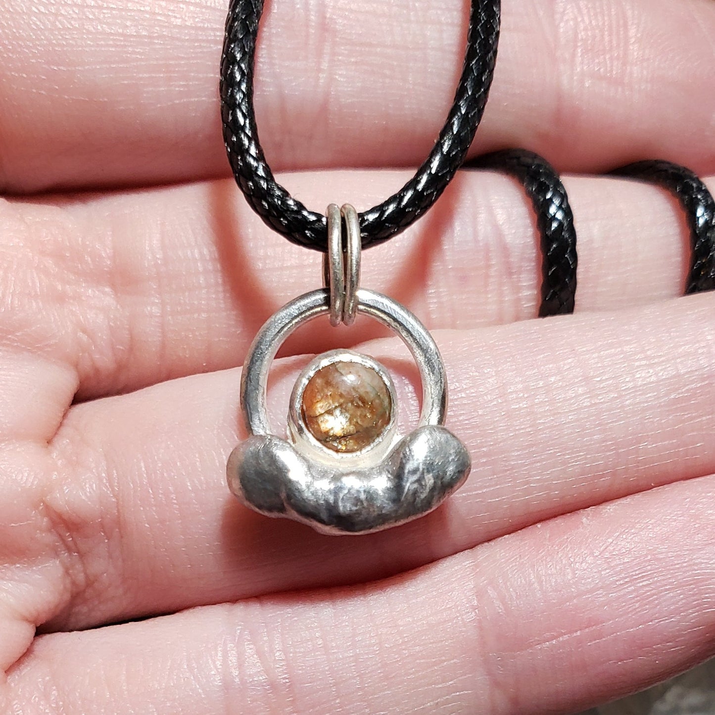 Sunstone Pendant