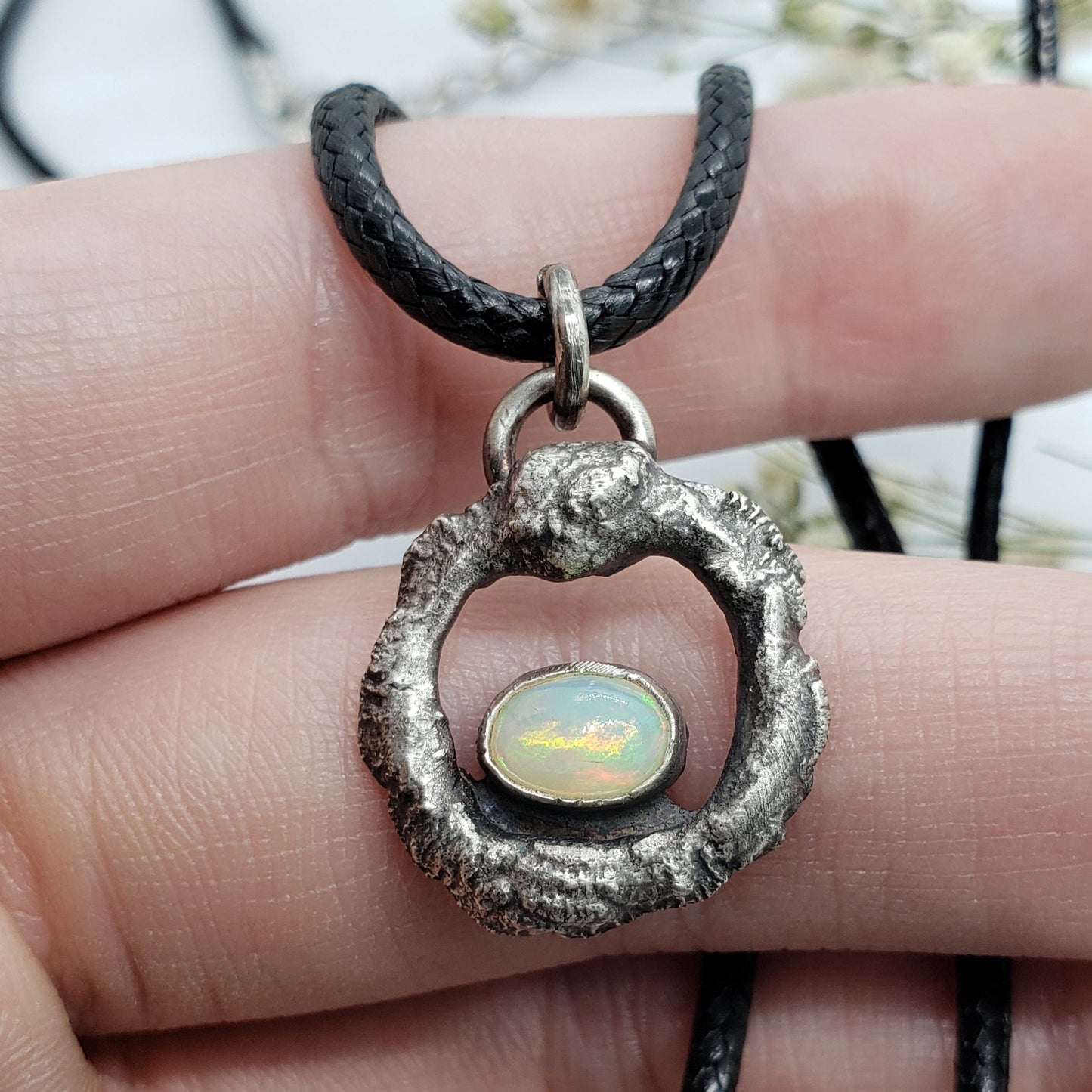 Molten Pendant with Welo Opal #01